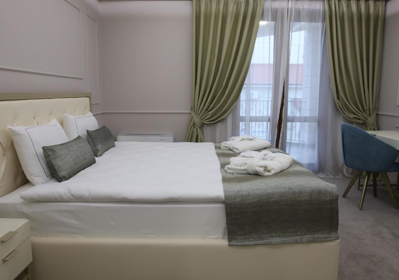 Monte Vedetta Hotell Sliven Exteriör bild