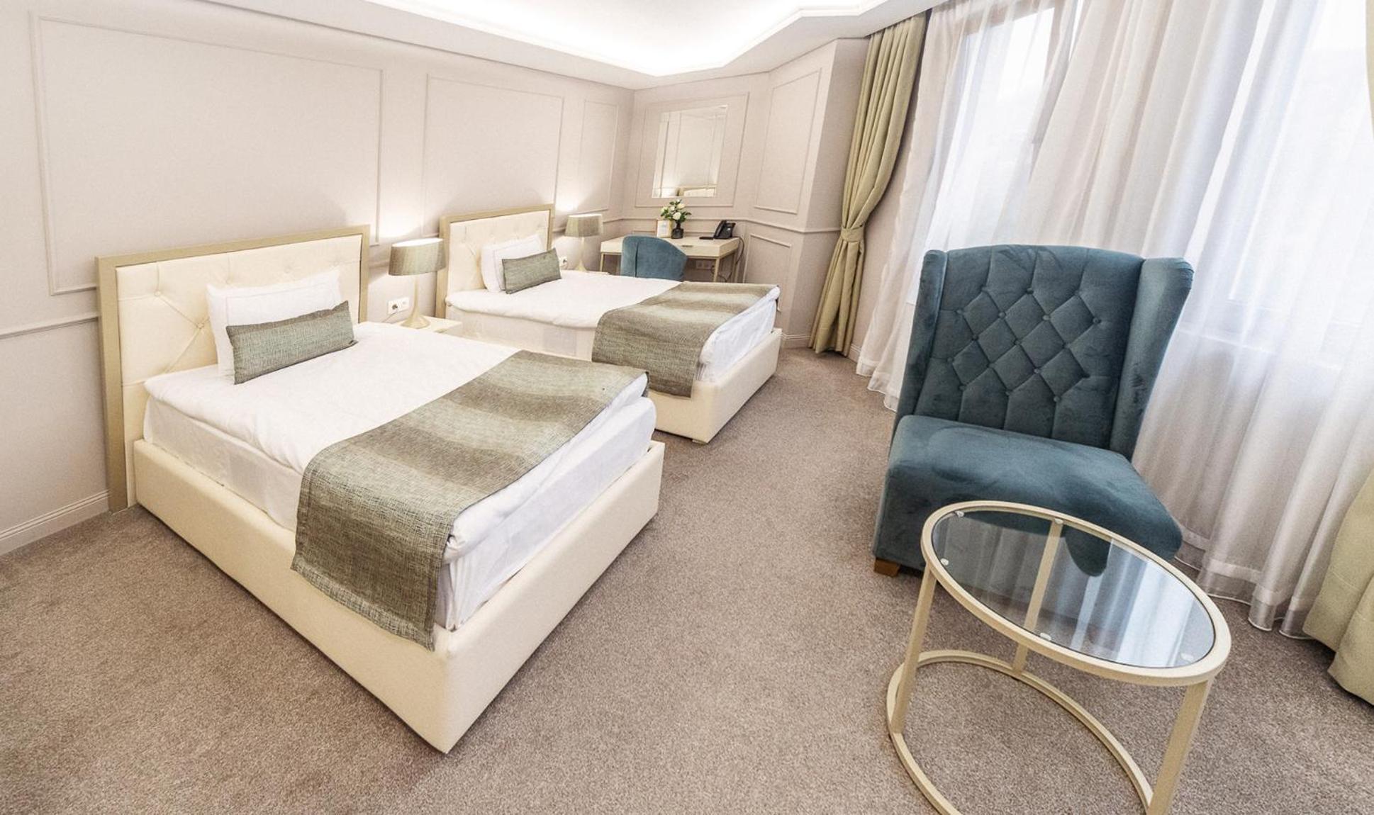 Monte Vedetta Hotell Sliven Exteriör bild